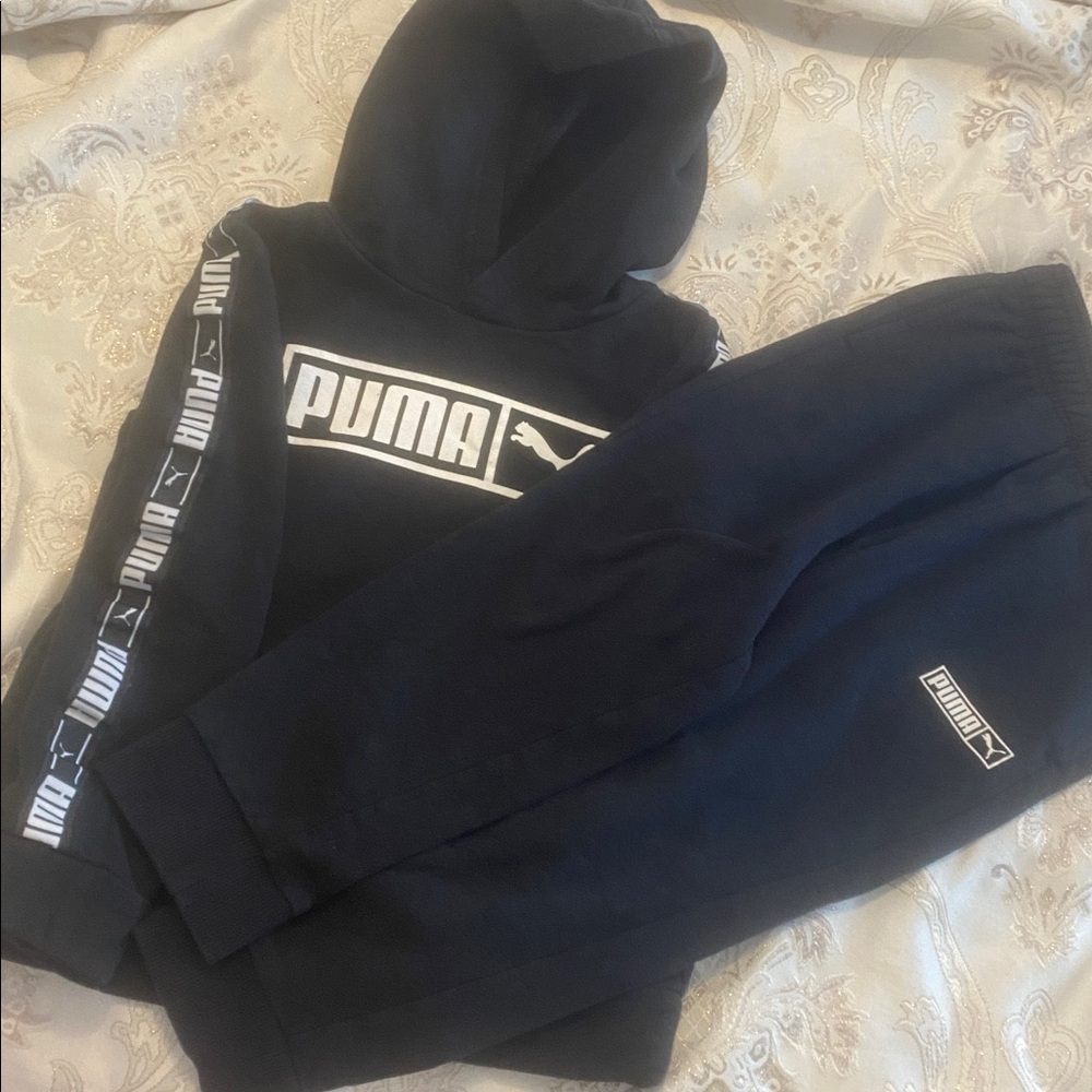 PUMA Black Tracksuit with Logo Accents